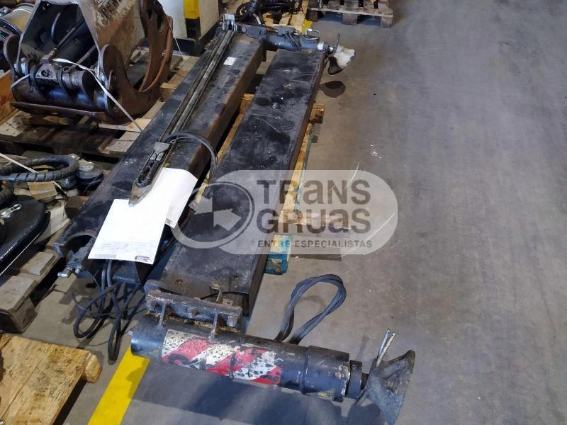 Grúa F385/425AXP.24 solo para recambios - Система портальной погрузки/ Мультилифт: фото 1 Grúa F385/425AXP.24 solo para recambios - Система портальной погрузки/ Мультилифт: фото 1