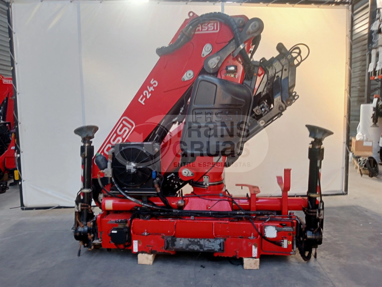 Grúa hidráulica Fassi F245A.2.25 - Кран-манипулятор: фото 2 Grúa hidráulica Fassi F245A.2.25 - Кран-манипулятор: фото 2