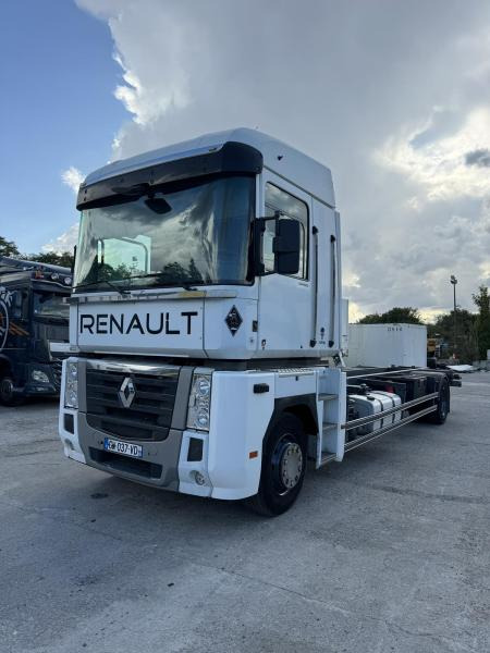 Грузовик-контейнеровоз/ Сменный кузов Renault AE 480: фото 1