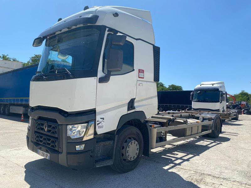 Renault T-Series 460 - Грузовик-контейнеровоз/ Сменный кузов: фото 4 Renault T-Series 460 - Грузовик-контейнеровоз/ Сменный кузов: фото 4