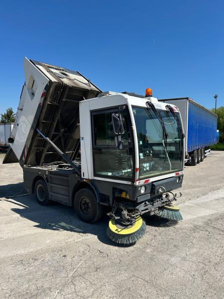 Schmidt Clingo 500 Compact 400 - Подметально-уборочная машина: фото 5 Schmidt Clingo 500 Compact 400 - Подметально-уборочная машина: фото 5