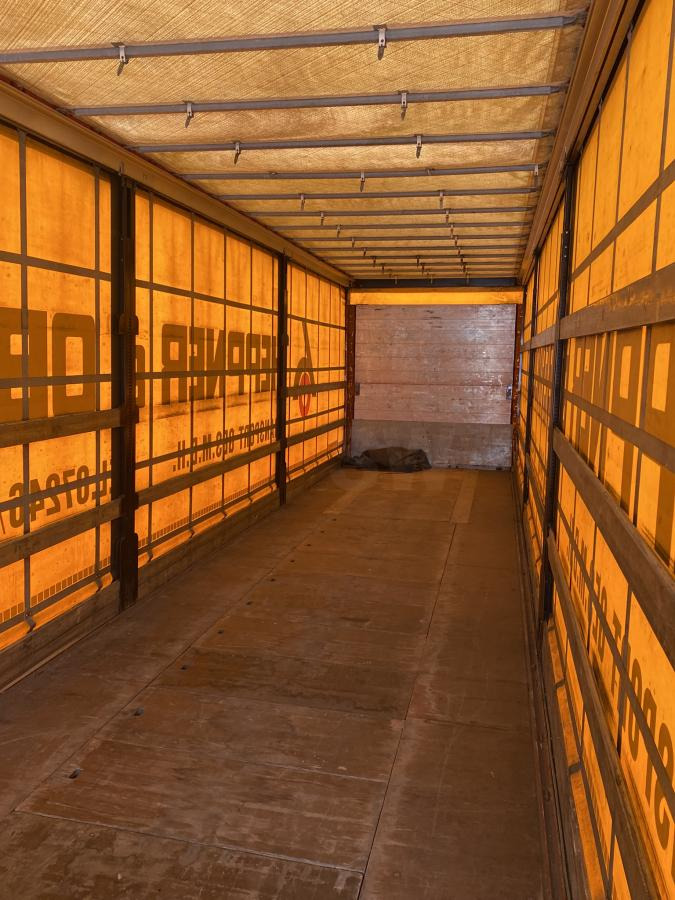 Schwarzmüller - Тентованный полуприцеп: фото 5 Schwarzmüller - Тентованный полуприцеп: фото 5