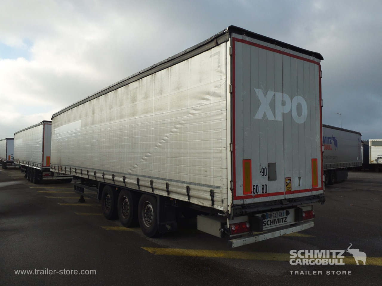 SCHMITZ Curtainsider Standard - Тентованный полуприцеп: фото 2 SCHMITZ Curtainsider Standard - Тентованный полуприцеп: фото 2