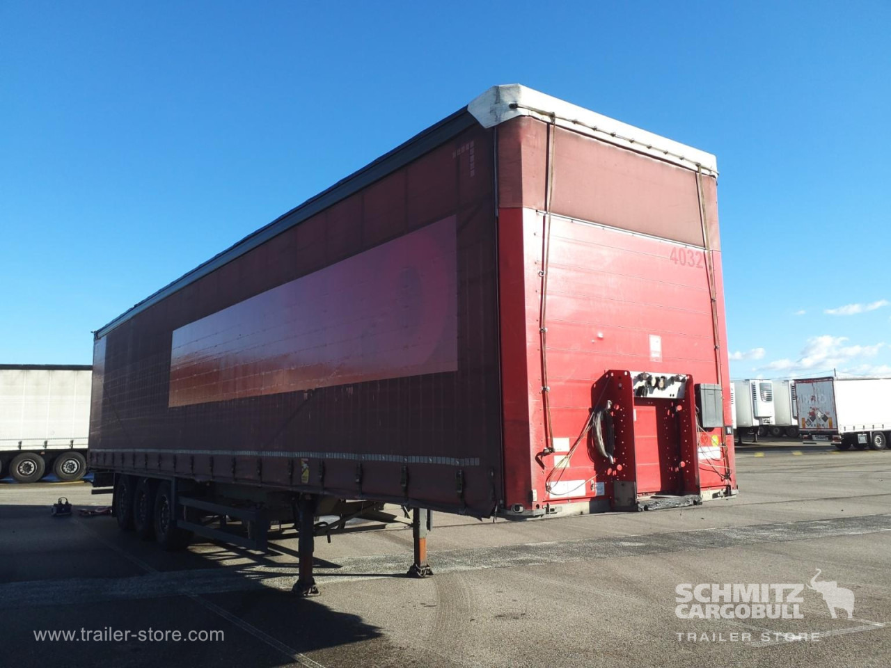 SCHMITZ Curtainsider Standard - Тентованный полуприцеп: фото 1 SCHMITZ Curtainsider Standard - Тентованный полуприцеп: фото 1
