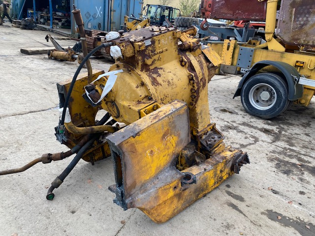 CAT 3P-3057 / 3P-9094 / CAT 988 B - 50W3275 - Коробка передач для Строительной техники: фото 3 CAT 3P-3057 / 3P-9094 / CAT 988 B - 50W3275 - Коробка передач для Строительной техники: фото 3