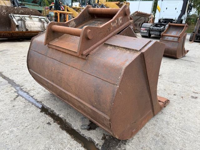 OIL Quick OQ 70/55 - 1600 mm - Ковш для экскаватора: фото 3 OIL Quick OQ 70/55 - 1600 mm - Ковш для экскаватора: фото 3