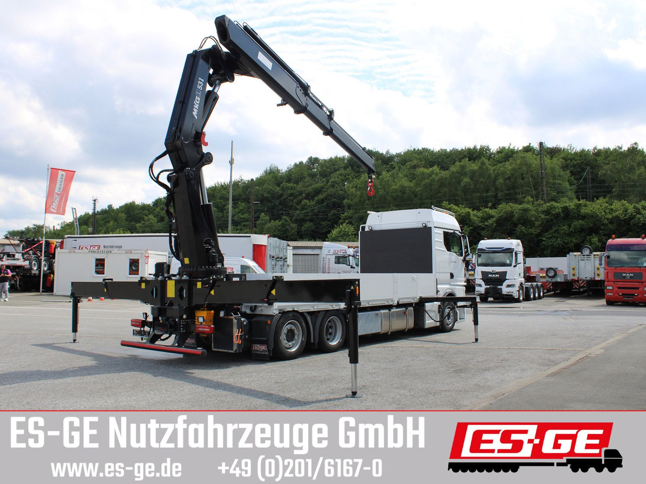 MAN TGX 26.480 6x2-4 LL CH mit MKG HLK531 a5 - Грузовик бортовой/ Платформа, Автоманипулятор: фото 4 MAN TGX 26.480 6x2-4 LL CH mit MKG HLK531 a5 - Грузовик бортовой/ Платформа, Автоманипулятор: фото 4
