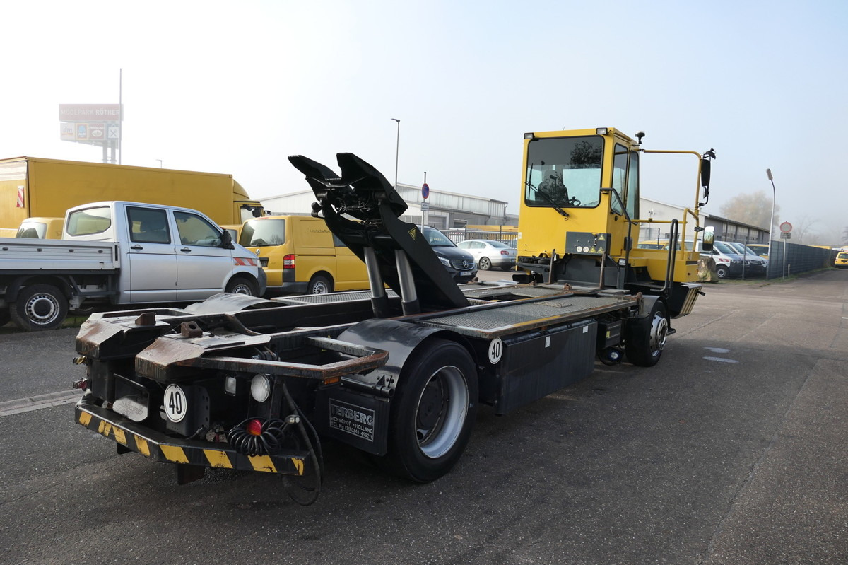 BC 182 Kamag Wiesel WBH 25 Umsetzfahrzeug - Грузовик-контейнеровоз/ Сменный кузов: фото 2 BC 182 Kamag Wiesel WBH 25 Umsetzfahrzeug - Грузовик-контейнеровоз/ Сменный кузов: фото 2