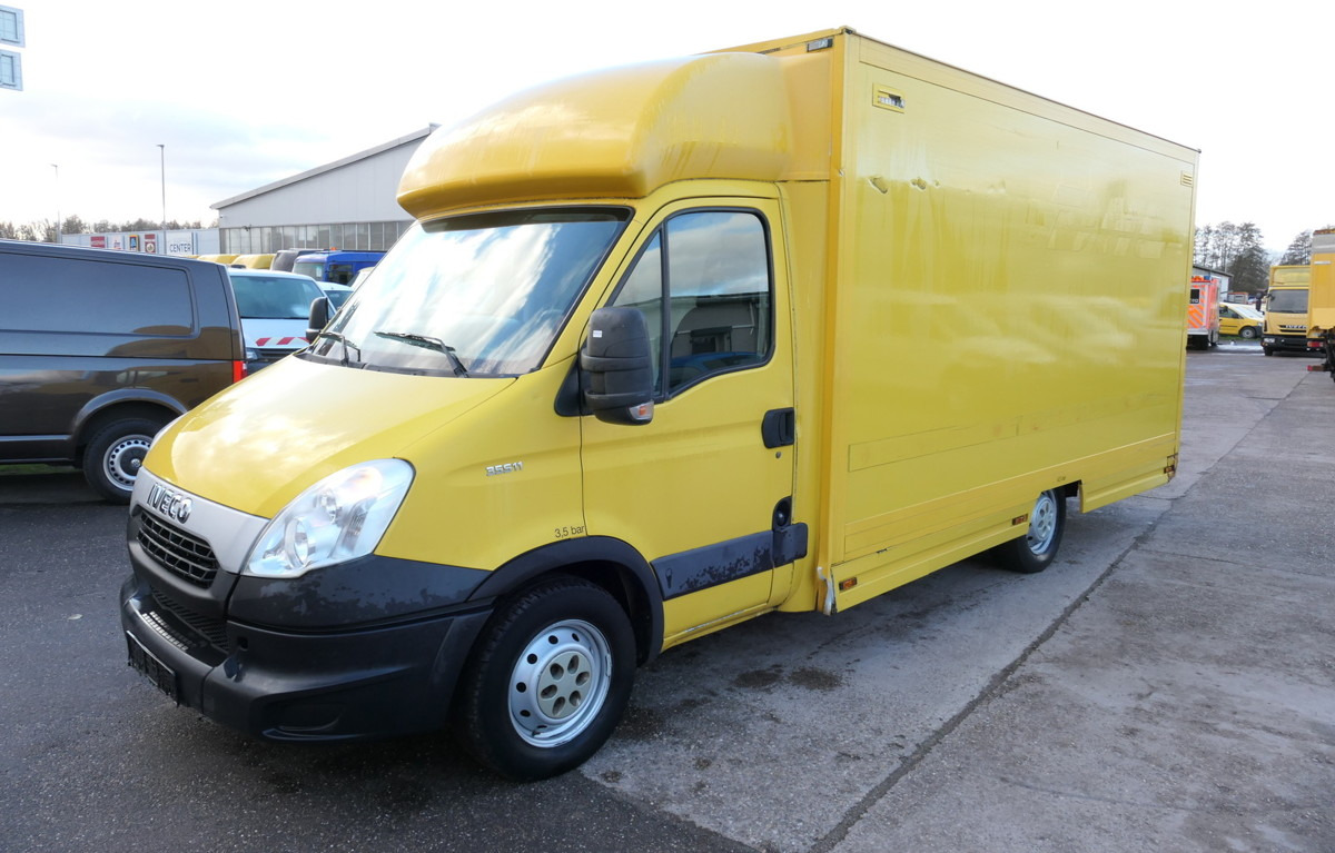 IVECO Daily 35 S11 C30C AUTOMATIK KAMERA Regale LUFT D - Фургон с закрытым кузовом: фото 1 IVECO Daily 35 S11 C30C AUTOMATIK KAMERA Regale LUFT D - Фургон с закрытым кузовом: фото 1