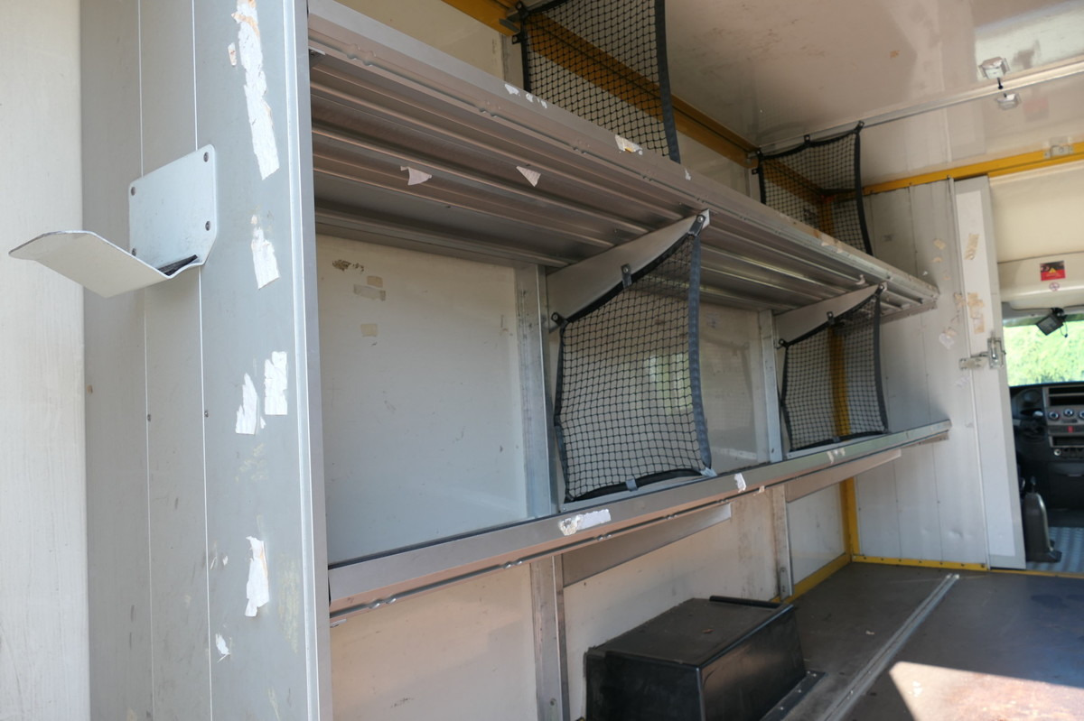 IVECO Daily 35 S11 C30C AUTOMATIK KAMERA Regale LUFT D - Фургон с закрытым кузовом: фото 5 IVECO Daily 35 S11 C30C AUTOMATIK KAMERA Regale LUFT D - Фургон с закрытым кузовом: фото 5