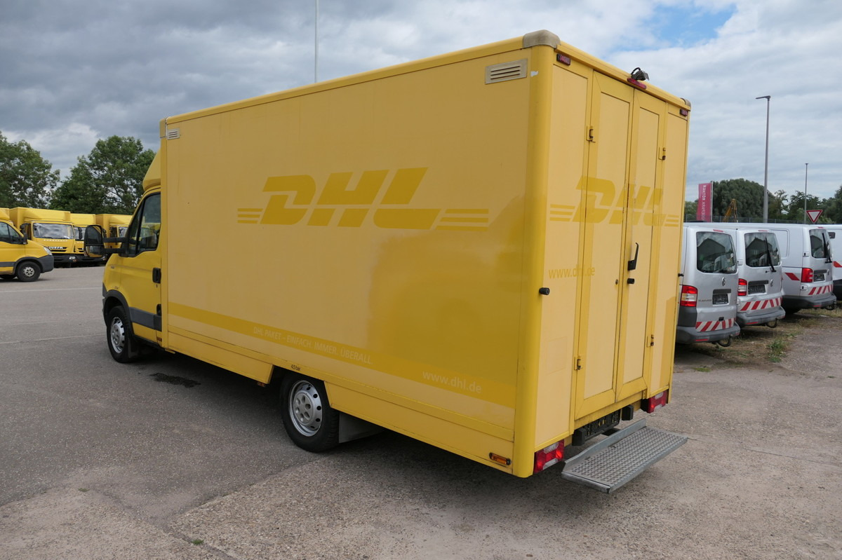 IVECO Daily 35 S11 C30C AUTOMATIK KAMERA Regale LUFT D - Фургон с закрытым кузовом: фото 4 IVECO Daily 35 S11 C30C AUTOMATIK KAMERA Regale LUFT D - Фургон с закрытым кузовом: фото 4