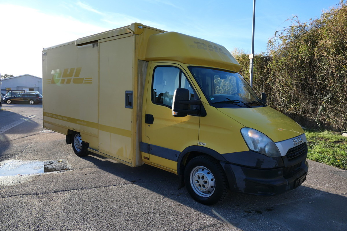 IVECO Daily 35 S11 C30C AUTOMATIK KAMERA Regale LUFT D - Фургон с закрытым кузовом: фото 1 IVECO Daily 35 S11 C30C AUTOMATIK KAMERA Regale LUFT D - Фургон с закрытым кузовом: фото 1
