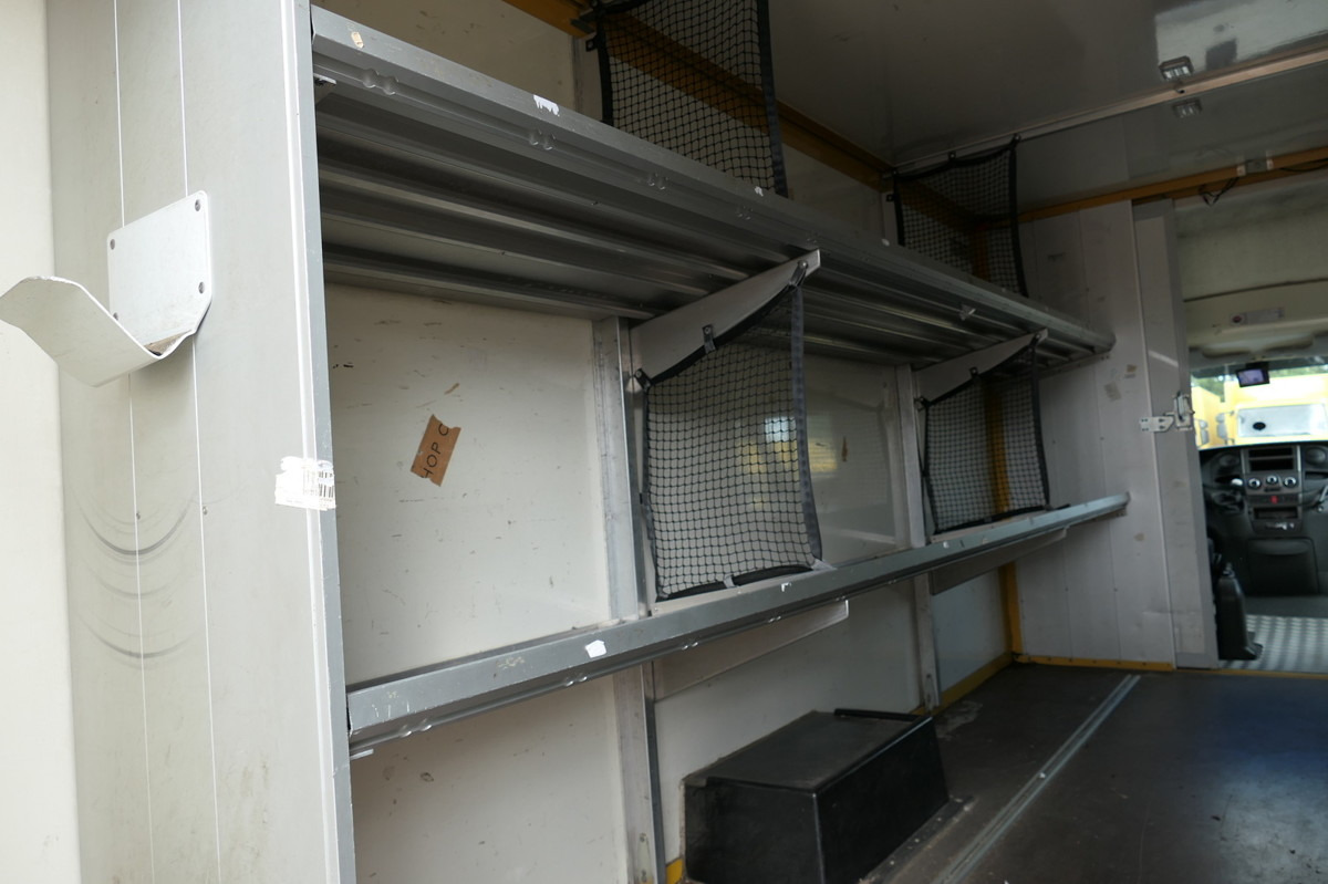 IVECO Daily 35 S11 C30C AUTOMATIK KAMERA Regale LUFT D - Фургон с закрытым кузовом: фото 5 IVECO Daily 35 S11 C30C AUTOMATIK KAMERA Regale LUFT D - Фургон с закрытым кузовом: фото 5