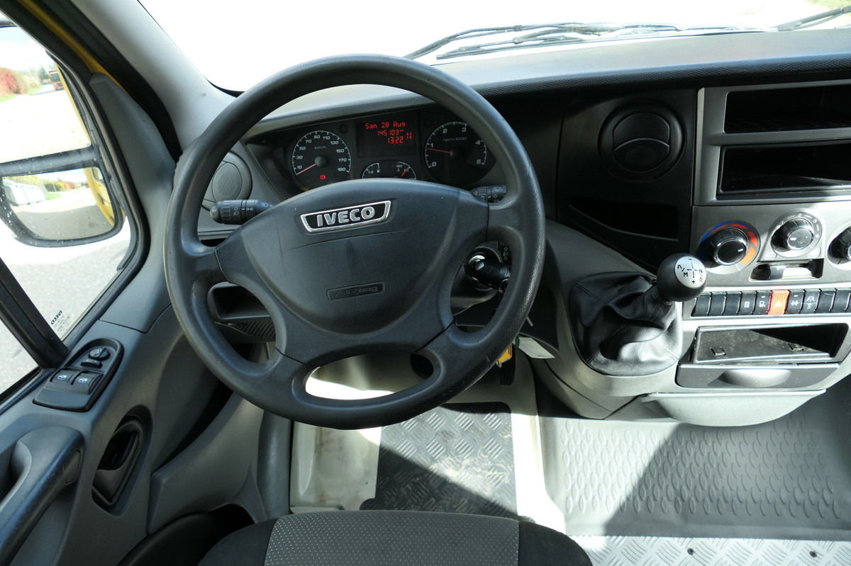 Фургон с закрытым кузовом IVECO Daily 35 S11 C30C AUTOMATIK KAMERA Regale LUFT D: фото 7