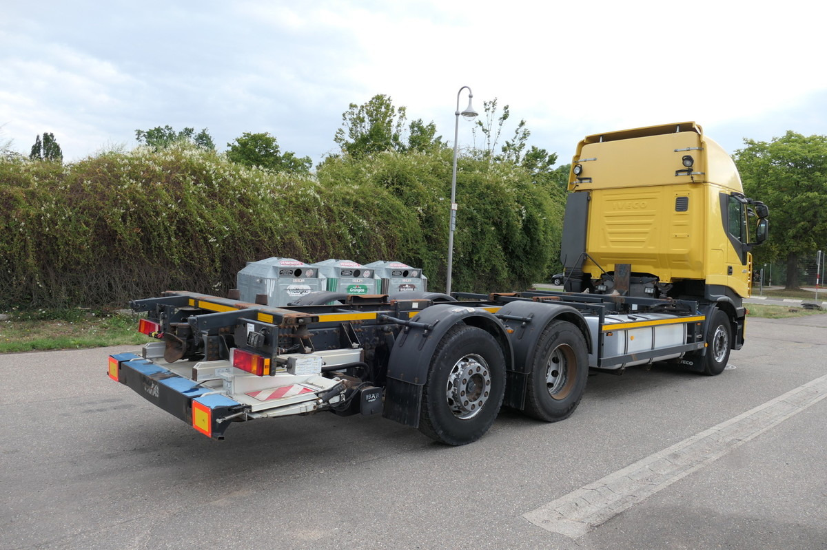 IVECO STRALIS AS 260 S42 Y/FS-CM ECO LBW AHK KLIMA INT - Грузовик-контейнеровоз/ Сменный кузов: фото 4 IVECO STRALIS AS 260 S42 Y/FS-CM ECO LBW AHK KLIMA INT - Грузовик-контейнеровоз/ Сменный кузов: фото 4