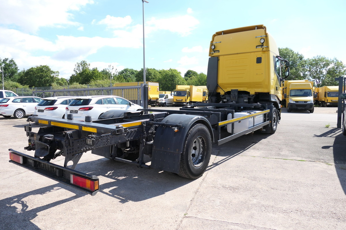 IVECO Stralis AS 190 S 420 ECO LBW AHK KLIMA INTARDER - Грузовик-контейнеровоз/ Сменный кузов: фото 4 IVECO Stralis AS 190 S 420 ECO LBW AHK KLIMA INTARDER - Грузовик-контейнеровоз/ Сменный кузов: фото 4
