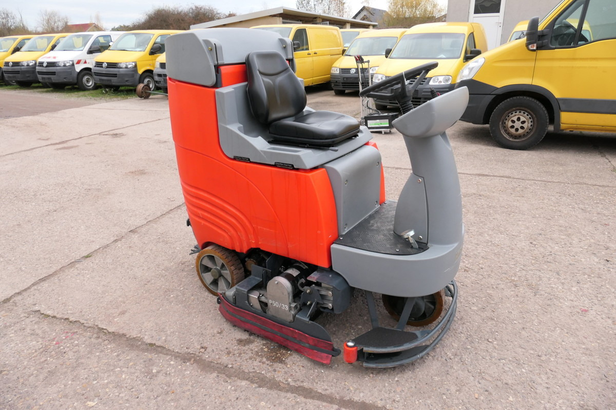 Складской тягач LINDE P 60 Z Schlepper 3-Rad: фото 8