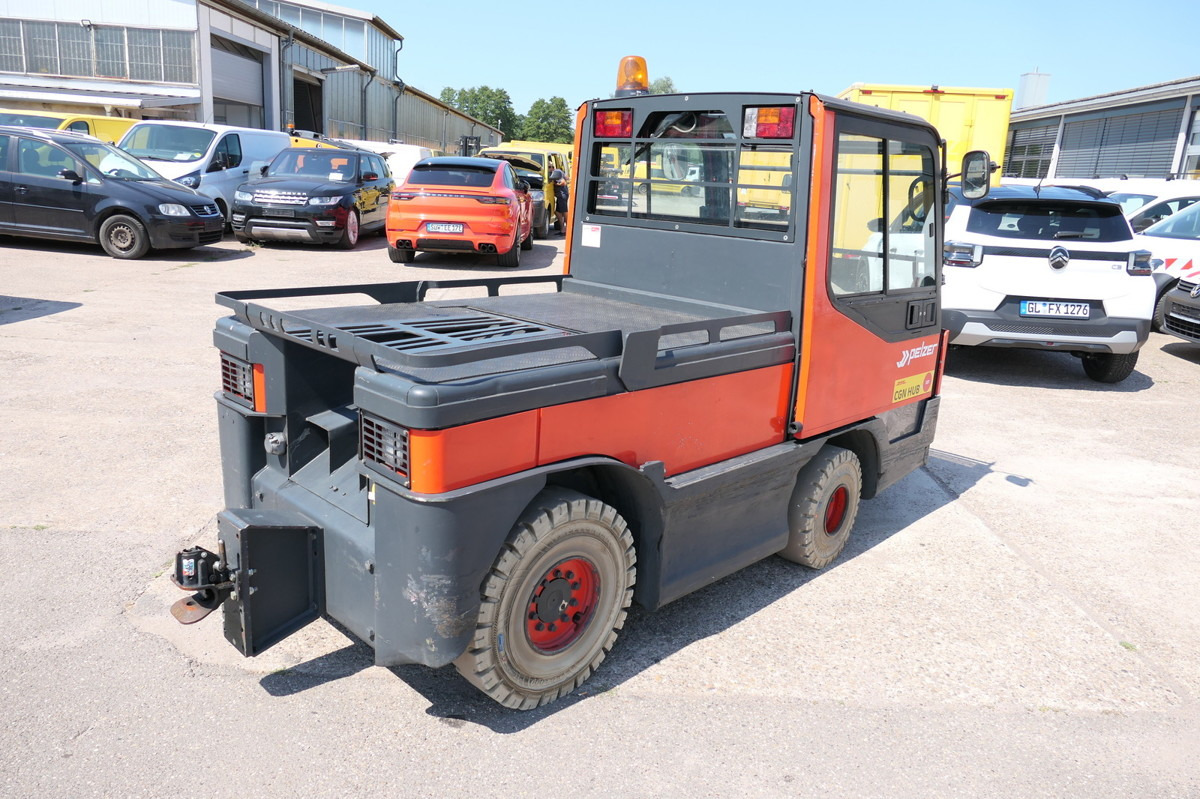 LINDE P250 Schlepper AHK Batterie 24/2021 Schiebetüren - Складской тягач: фото 3 LINDE P250 Schlepper AHK Batterie 24/2021 Schiebetüren - Складской тягач: фото 3