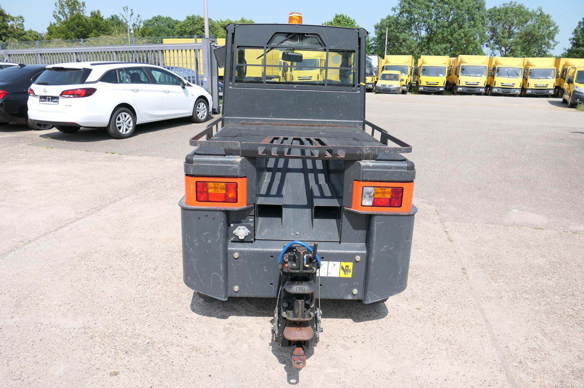 LINDE P250 Schlepper AHK Batterie 50/2020 - Складской тягач: фото 5 LINDE P250 Schlepper AHK Batterie 50/2020 - Складской тягач: фото 5