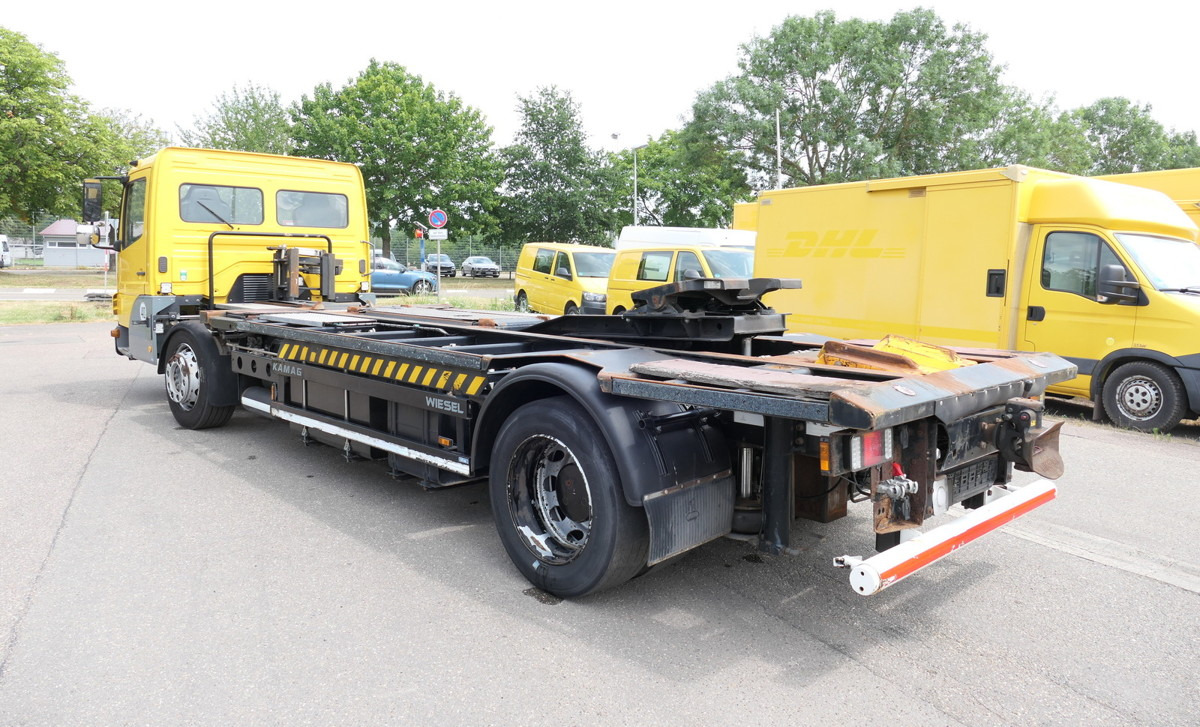 MERCEDES-BENZ KAMAG WBH 25 Wiesel Terberg Umsetzfahrz. Sattelk - Грузовик-контейнеровоз/ Сменный кузов: фото 5 MERCEDES-BENZ KAMAG WBH 25 Wiesel Terberg Umsetzfahrz. Sattelk - Грузовик-контейнеровоз/ Сменный кузов: фото 5