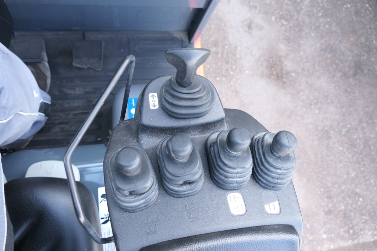 Электропогрузчик TOYOTA 7FBEST 15 Elektro 3-Rad: фото 9