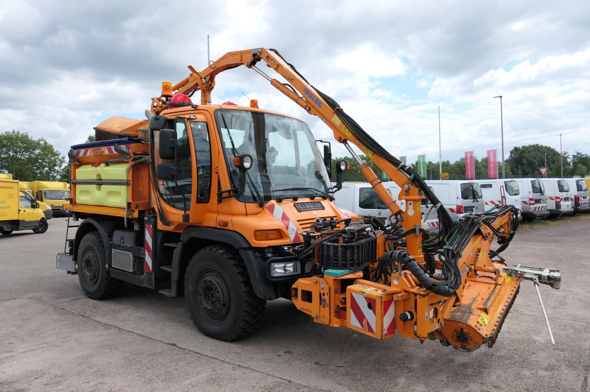 UNIMOG U400 405/12 - Самосвал: фото 3 UNIMOG U400 405/12 - Самосвал: фото 3