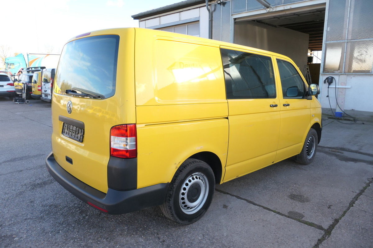 VW T5 Transporter 2.0 TDI EURO-5 CoC PARKTRONIK - Легковой фургон: фото 4 VW T5 Transporter 2.0 TDI EURO-5 CoC PARKTRONIK - Легковой фургон: фото 4