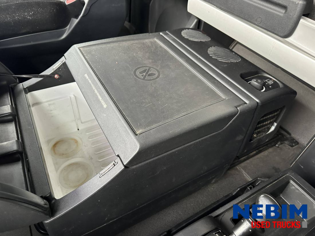 Тягач MAN TGX 18.460 4x4 Hydro drive: фото 7 Тягач MAN TGX 18.460 4x4 Hydro drive: фото 7