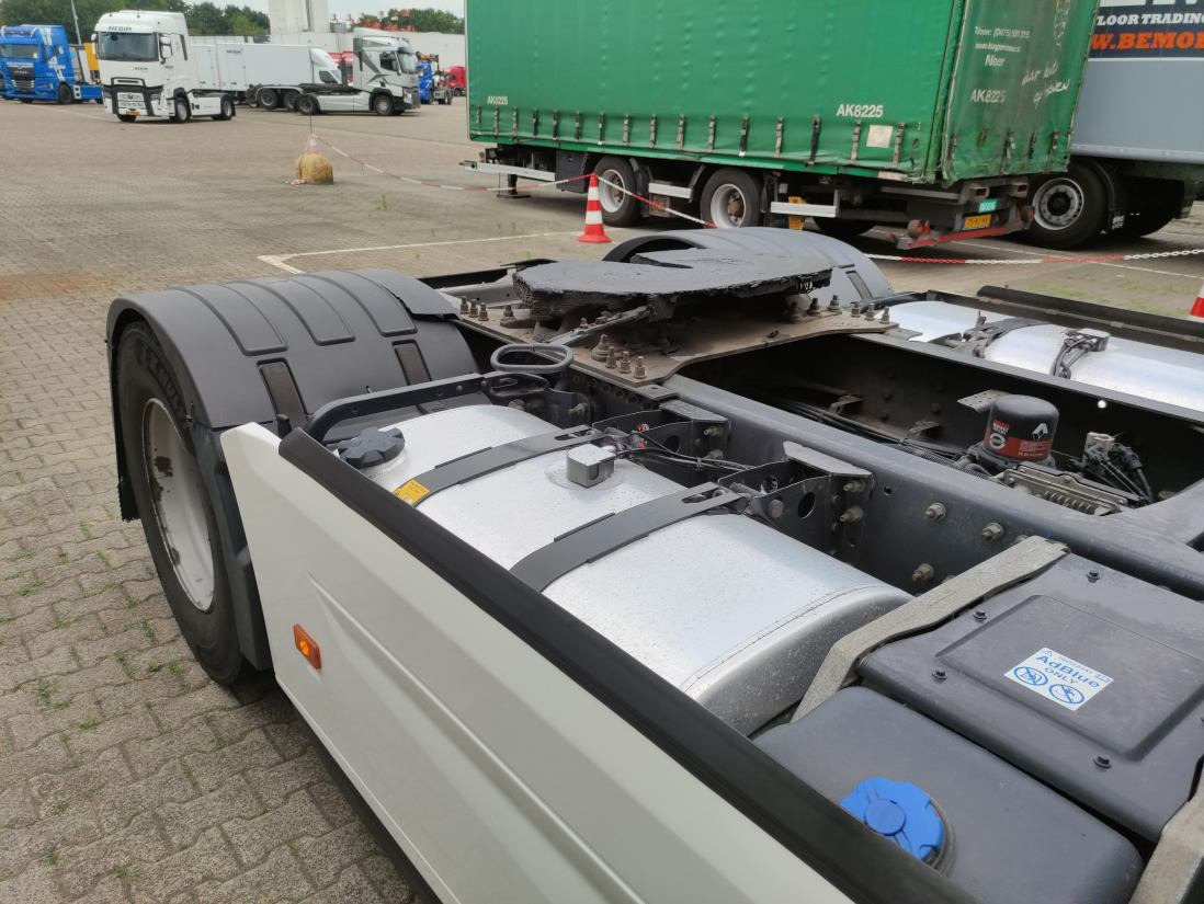 Тягач Renault T430 4x2 Sleeper Cab: фото 8