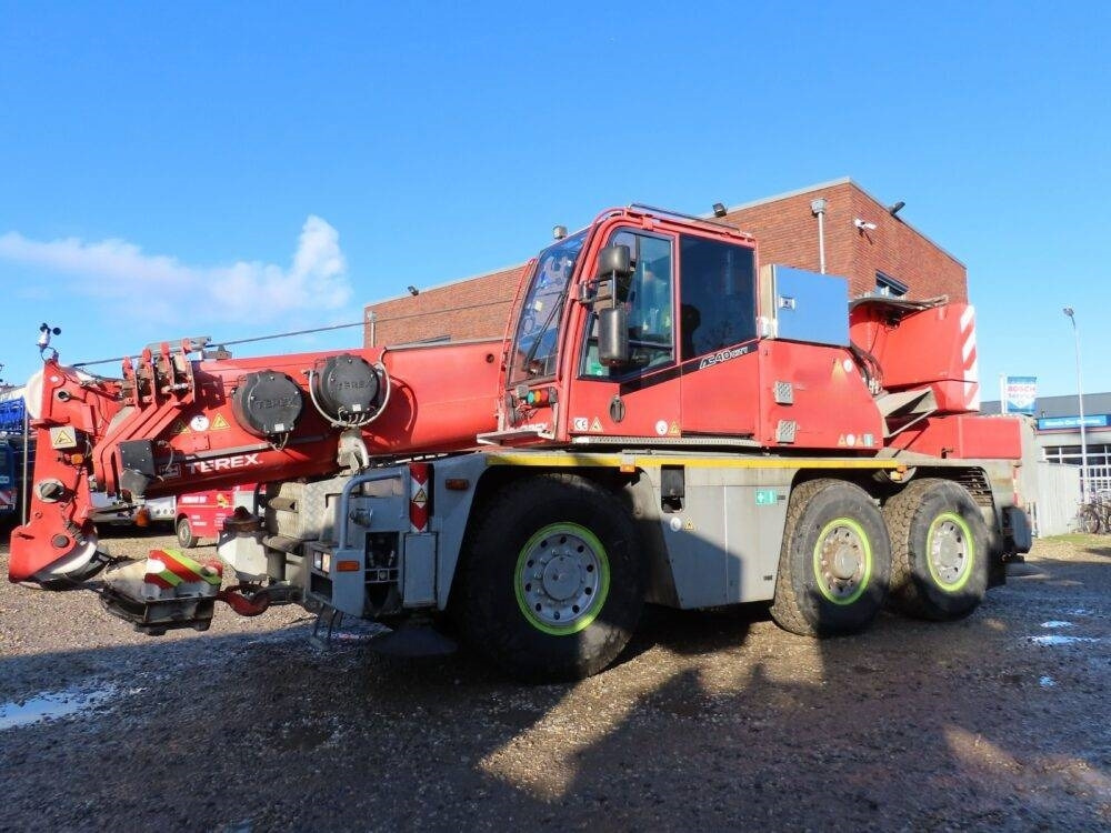 Terex Demag AC 40 City - Вседорожный кран: фото 1 Terex Demag AC 40 City - Вседорожный кран: фото 1