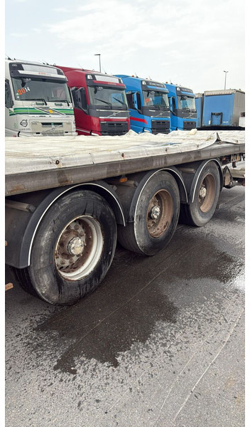 Fruehauf - Полуприцеп бортовой/ Платформа: фото 4 Fruehauf - Полуприцеп бортовой/ Платформа: фото 4