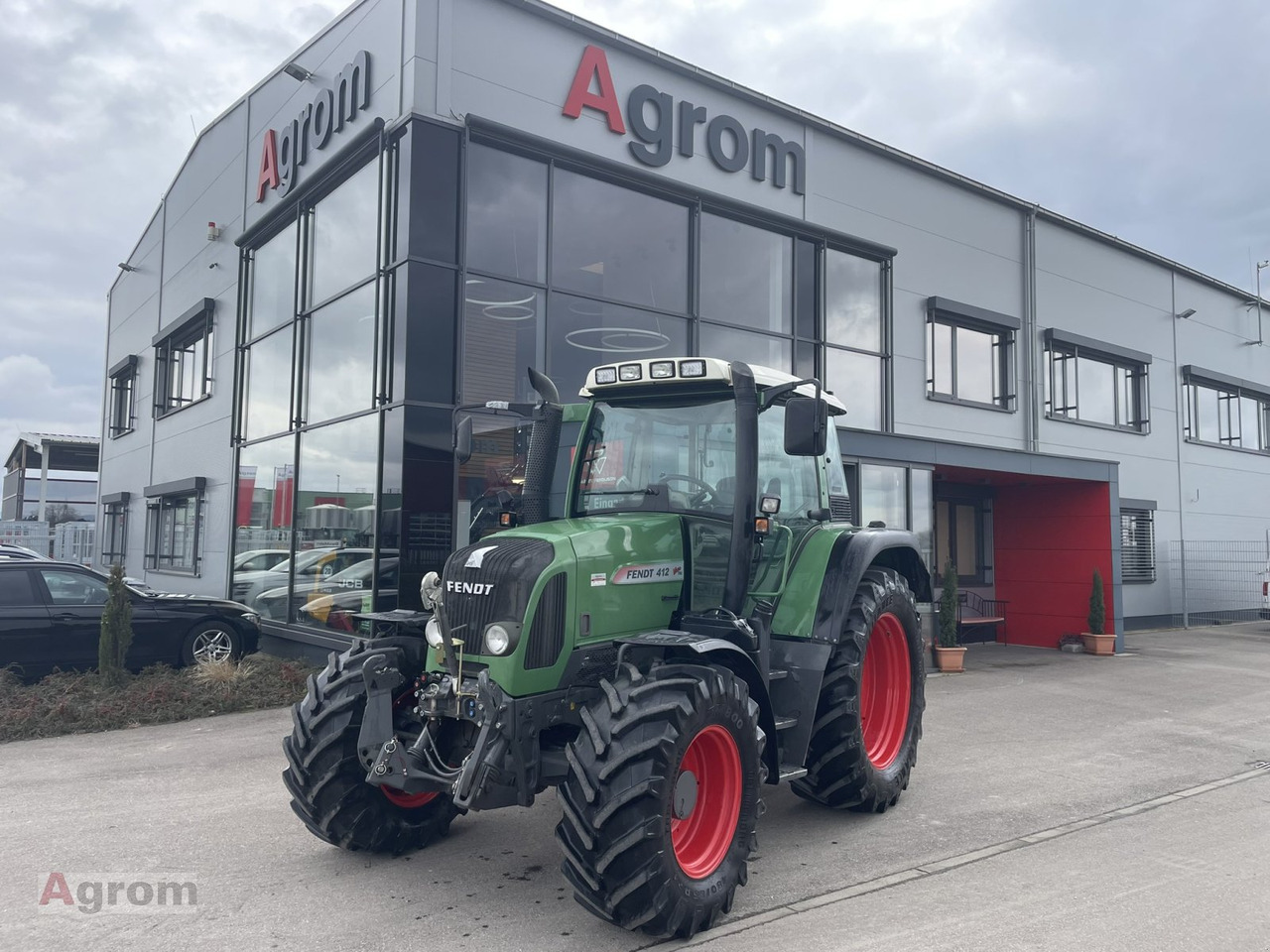 Fendt 412 Vario - Трактор: фото 1 Fendt 412 Vario - Трактор: фото 1