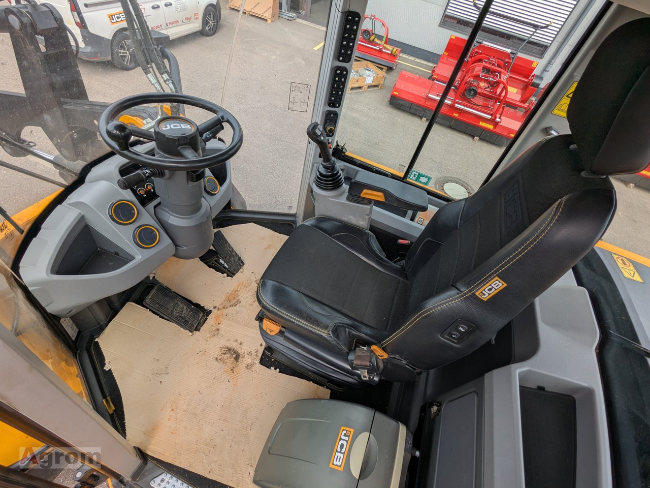 JCB 435 S Agri HighLift в лизинг JCB 435 S Agri HighLift: фото 16