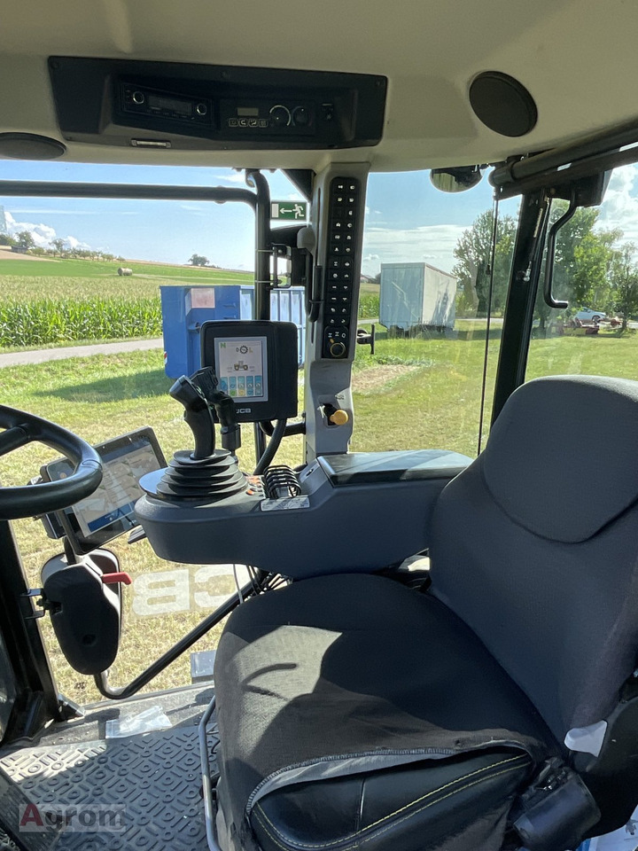 JCB Fastrac 4220 mit Lenksystem RTK - Трактор: фото 5 JCB Fastrac 4220 mit Lenksystem RTK - Трактор: фото 5