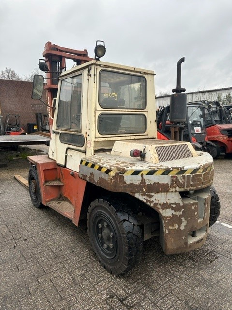 Nissan DF-05-A-60-U - Дизельный погрузчик: фото 5 Nissan DF-05-A-60-U - Дизельный погрузчик: фото 5