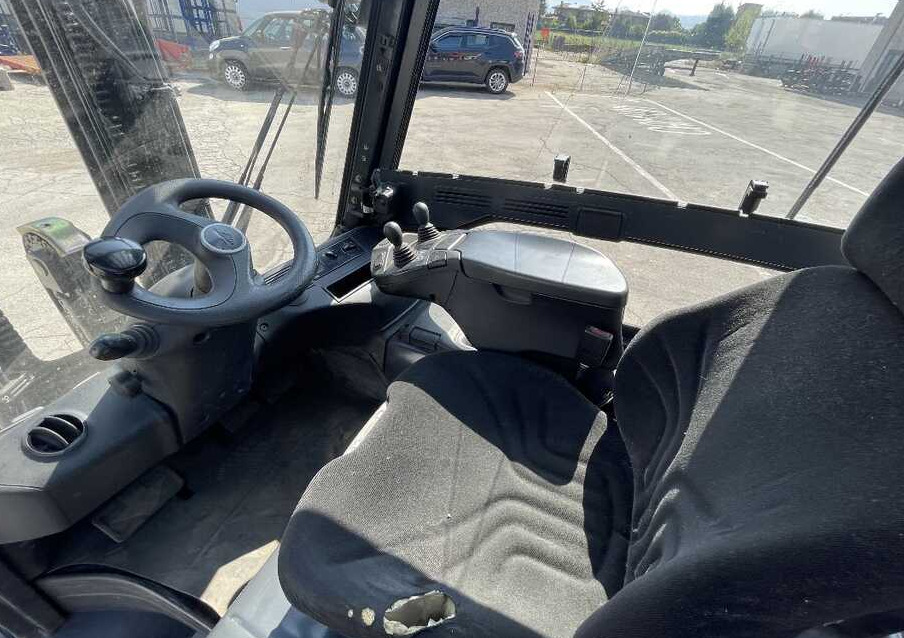 Linde E 35 HL - Электропогрузчик: фото 4 Linde E 35 HL - Электропогрузчик: фото 4