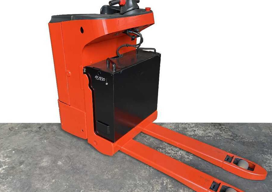 Linde T 20 SF/144 (batteria 2017) - Тележка: фото 1 Linde T 20 SF/144 (batteria 2017) - Тележка: фото 1