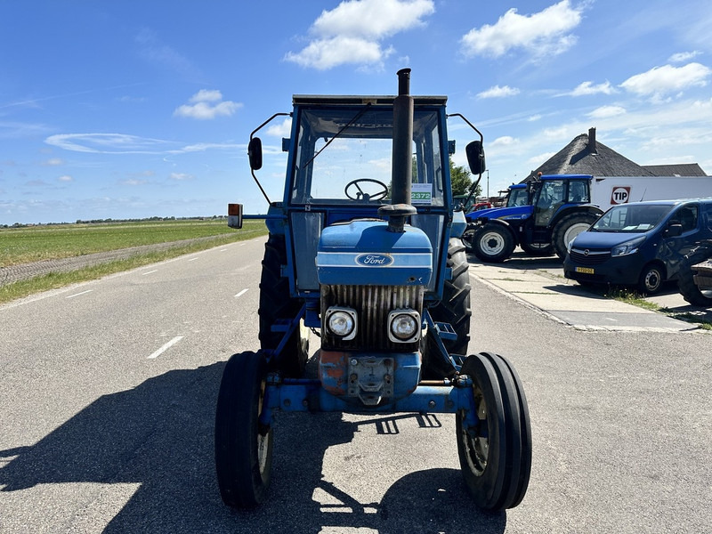 Ford 6610 - Трактор: фото 2 Ford 6610 - Трактор: фото 2