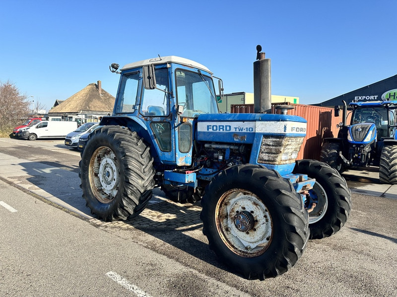 Ford TW-10 - Трактор: фото 3 Ford TW-10 - Трактор: фото 3
