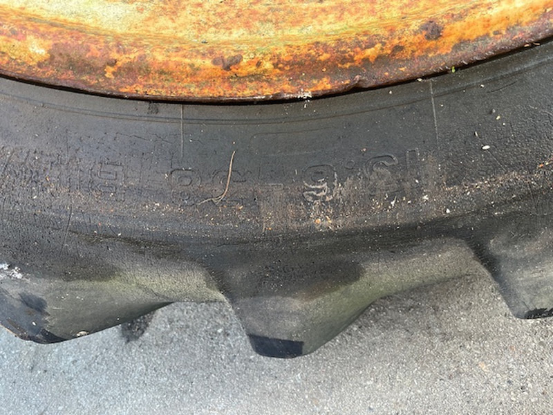 Michelin en goodrich 16.6 R38 - Шина: фото 2 Michelin en goodrich 16.6 R38 - Шина: фото 2