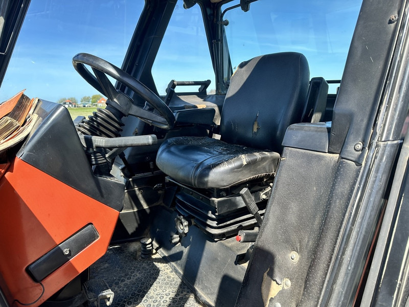 New Holland 180-90 DT - Трактор: фото 5 New Holland 180-90 DT - Трактор: фото 5