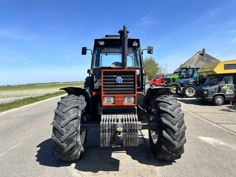 New Holland 180-90 DT - Трактор: фото 3 New Holland 180-90 DT - Трактор: фото 3