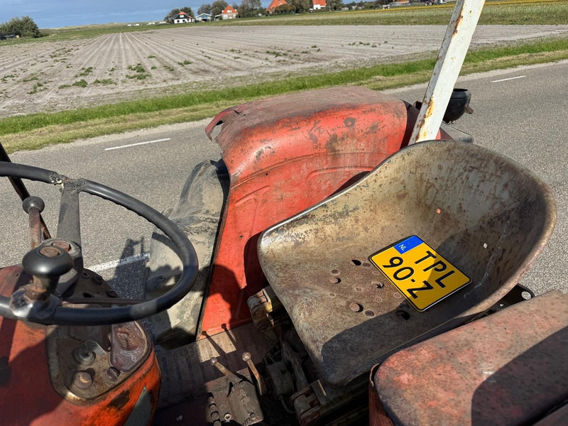Zetor 4511 - Трактор: фото 4 Zetor 4511 - Трактор: фото 4