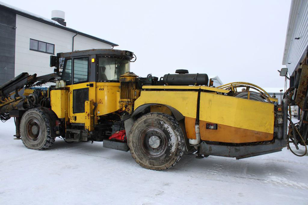 Atlas Copco Boltec LC - Горнодобывающая техника: фото 3 Atlas Copco Boltec LC - Горнодобывающая техника: фото 3