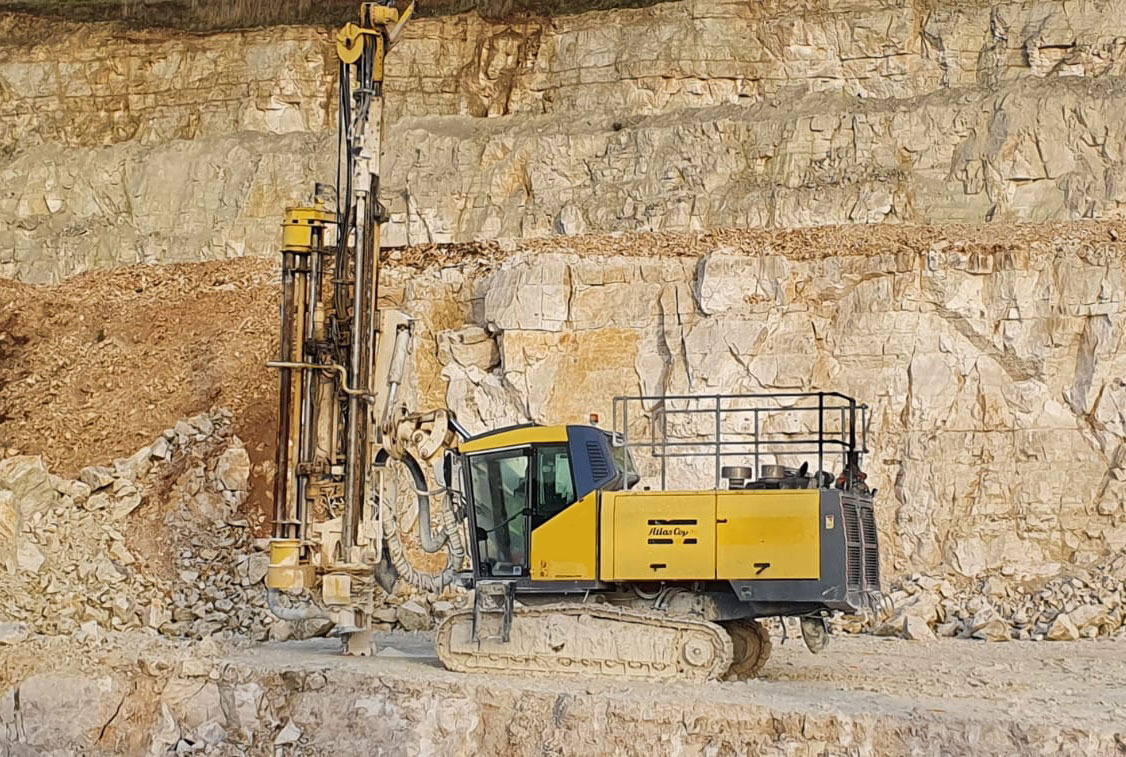 Atlas Copco ROC F6-44 - Буровая машина: фото 4 Atlas Copco ROC F6-44 - Буровая машина: фото 4
