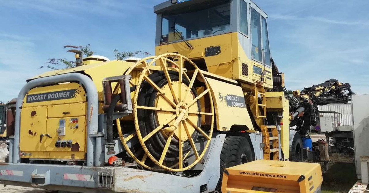Atlas Copco XL3C - Горнодобывающая техника: фото 3 Atlas Copco XL3C - Горнодобывающая техника: фото 3