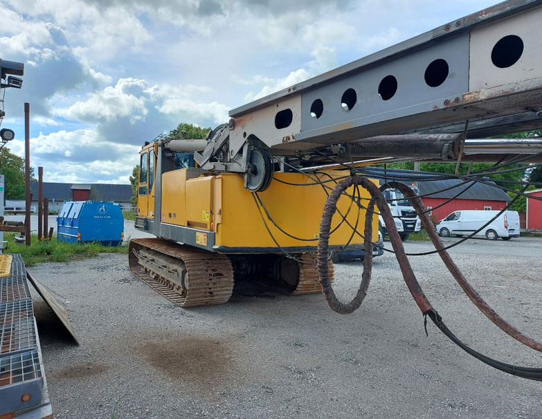 Banut 650 - Сваебойная установка: фото 3 Banut 650 - Сваебойная установка: фото 3