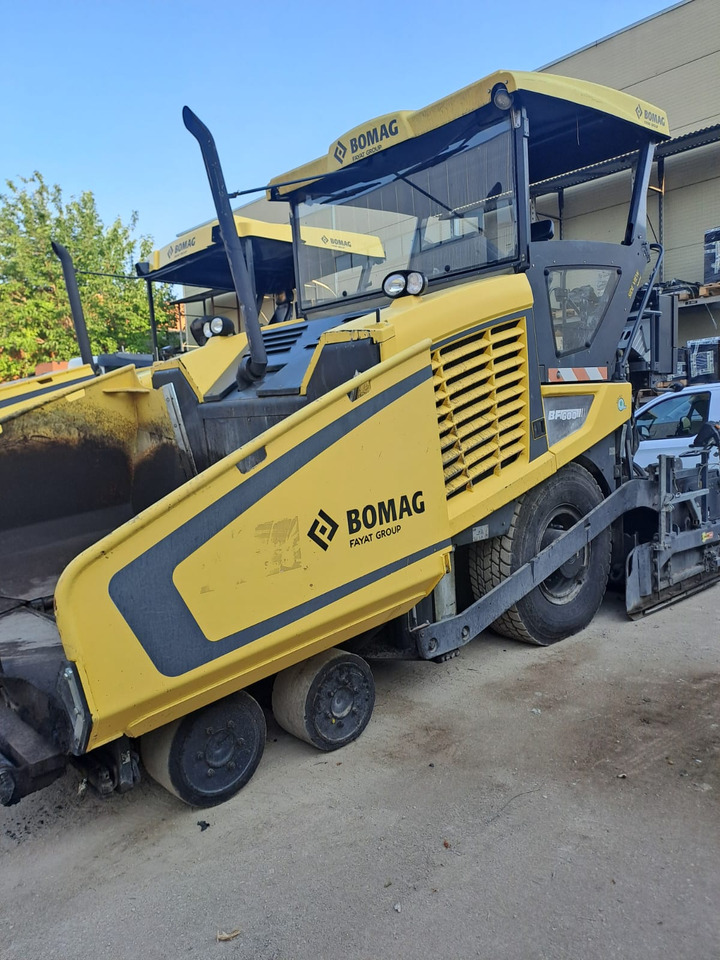 Bomag BF600 P-2 - Асфальтоукладчик: фото 2 Bomag BF600 P-2 - Асфальтоукладчик: фото 2