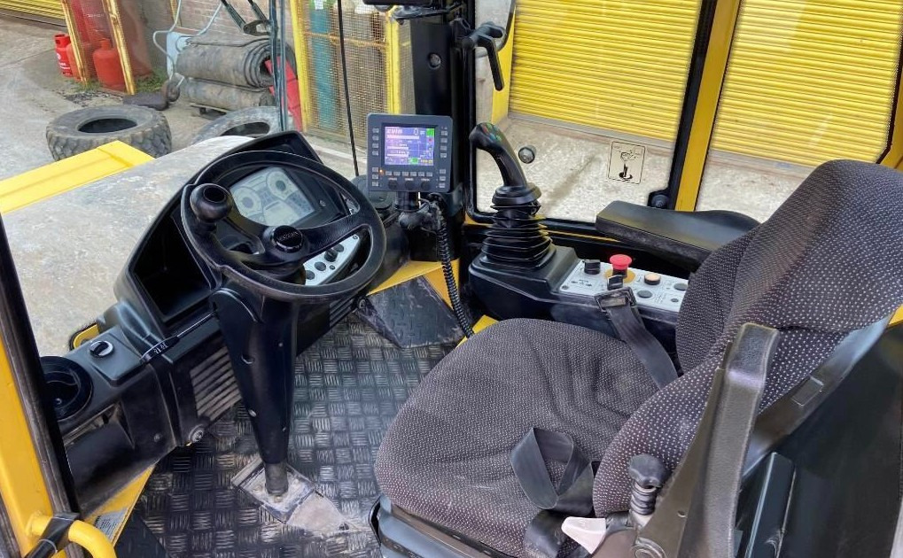 Bomag BW 226 DH-41 BVC - Компактор: фото 4 Bomag BW 226 DH-41 BVC - Компактор: фото 4