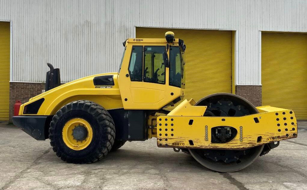 Bomag BW 226 DH-41 BVC - Компактор: фото 3 Bomag BW 226 DH-41 BVC - Компактор: фото 3